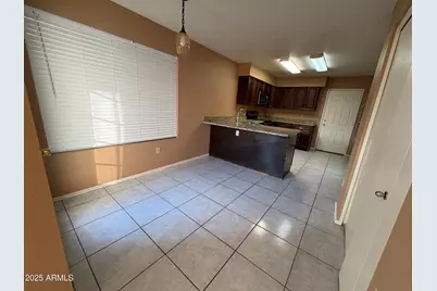 473 S Sunrise Drive, Gilbert, AZ 85233 - Photo 5