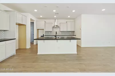 4948 W Capistrano Avenue, Laveen, AZ 85339 - Photo 13