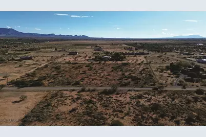 10300 E Vista Monanas Road #4, Hereford, AZ 85615 - Photo 13