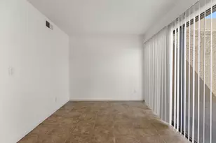 3539 E Palm Ln, Phoenix, AZ 85008 - Photo 9