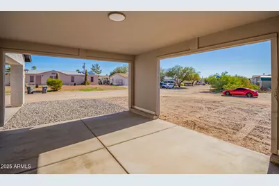 438 Liesen Drive, Morristown, AZ 85342 - Photo 3