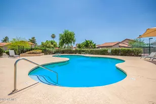 2415 W Greenway Rd, Phoenix, AZ 85023 - Photo 27