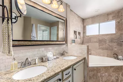 8818 S 51st Street #1, Phoenix, AZ 85044 - Photo 15