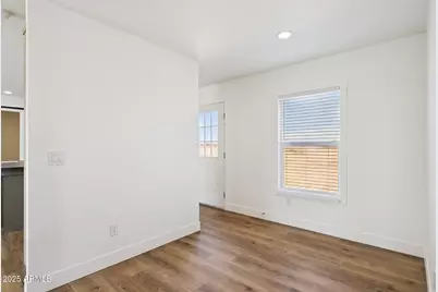 23612 W Radford Road, Wittmann, AZ 85361 - Photo 11