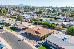 3427 W Malapai Dr, Phoenix, AZ 85051 - Photo 11