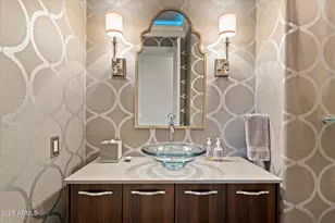 6621 N Arizona Biltmore Cir, Phoenix, AZ 85016 - Photo 19