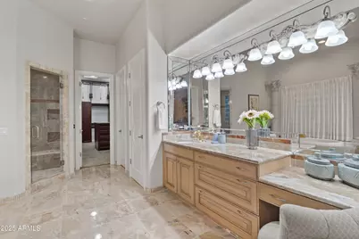 6621 N Arizona Biltmore Circle, Phoenix, AZ 85016 - Photo 47