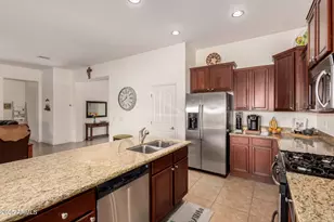 236 W Caribbean Dr, Casa Grande, AZ 85122 - Photo 13