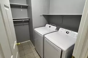 10419 N 58th Dr, Glendale, AZ 85302 - Photo 13