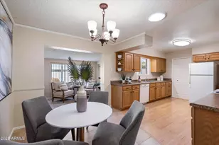 10422 W Audrey Dr, Sun City, AZ 85351 - Photo 5