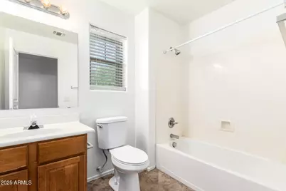 591 S Buena Vista Court, Gilbert, AZ 85296 - Photo 19