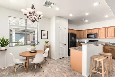 591 S Buena Vista Court, Gilbert, AZ 85296 - Photo 5