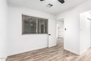 9035 W Elm St, Phoenix, AZ 85037 - Photo 21