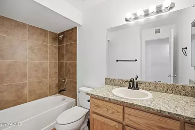 6437 W College Drive, Phoenix, AZ 85033 - Photo 27