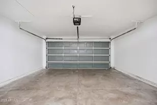 6437 W College Dr, Phoenix, AZ 85033 - Photo 29