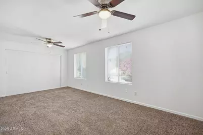 6437 W College Drive, Phoenix, AZ 85033 - Photo 25