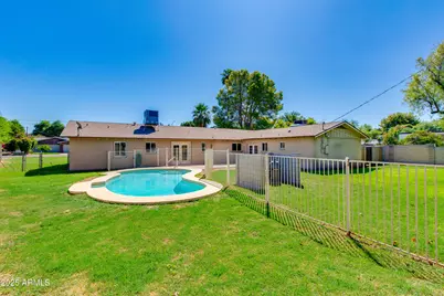 4808 N 29th Place, Phoenix, AZ 85016 - Photo 17