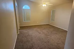 16537 W Central St, Surprise, AZ 85388 - Photo 9