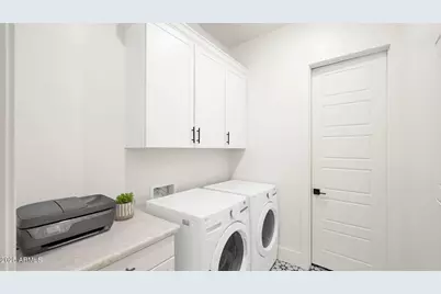 38500 N School House Road #8, Cave Creek, AZ 85331 - Photo 17