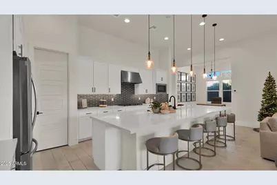 38500 N School House Road #8, Cave Creek, AZ 85331 - Photo 3