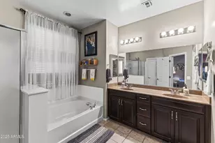 15872 W Laurel Ln, Surprise, AZ 85379 - Photo 11