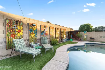 15872 W Laurel Lane, Surprise, AZ 85379 - Photo 19