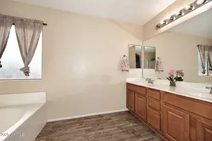 12163 N 150th Ln, Surprise, AZ 85379 - Photo 11
