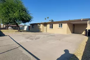 3852 W Earll Dr, Phoenix, AZ 85019 - Photo 3