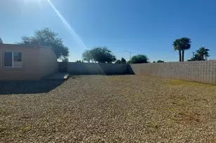 3852 W Earll Dr, Phoenix, AZ 85019 - Photo 21