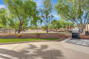 3687 E Oxford Ln, Gilbert, AZ 85295 - Photo 17