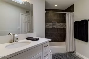 10080 E Mountainview Lake Dr, Scottsdale, AZ 85258 - Photo 29