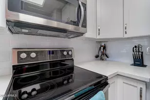 10080 E Mountainview Lake Dr, Scottsdale, AZ 85258 - Photo 11