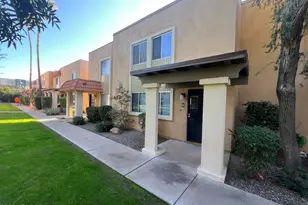 601 E Palo Verde Dr, Phoenix, AZ 85012 - Photo 1