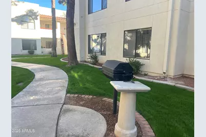 750 E Northern Avenue #1055, Phoenix, AZ 85020 - Photo 13