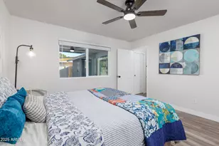 2936 W Michelle Dr, Phoenix, AZ 85053 - Photo 11