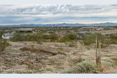 2229 W Sunrise Drive, Phoenix, AZ 85041 - Photo 17