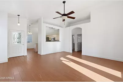 2059 E Huron Court, Gilbert, AZ 85234 - Photo 5