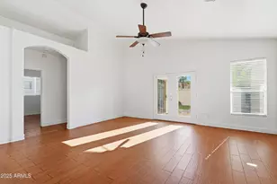 2059 E Huron Ct, Gilbert, AZ 85234 - Photo 11