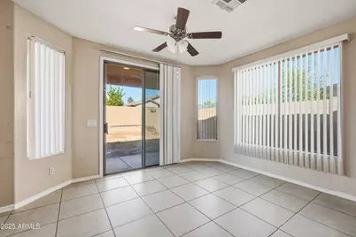 10910 W Davis Lane, Avondale, AZ 85323 - Photo 11