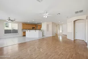 10910 W Davis Ln, Avondale, AZ 85323 - Photo 9