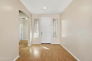 10910 W Davis Ln, Avondale, AZ 85323 - Photo 5