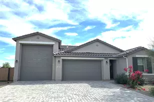 168 S Naples Ln, Casa Grande, AZ 85122 - Photo 1