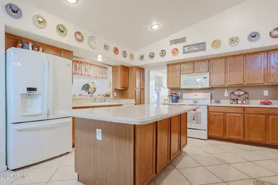 2140 N 124th Drive, Avondale, AZ 85392 - Photo 9