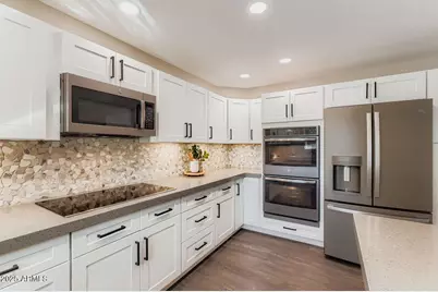 202 N Florence Avenue, Litchfield Park, AZ 85340 - Photo 19