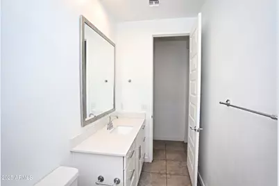 1535 W Corral Road, Phoenix, AZ 85041 - Photo 11