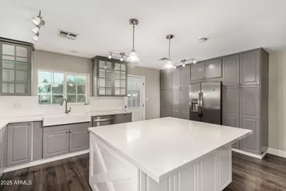 1717 E Pebble Beach Drive, Tempe, AZ 85282 - Photo 15
