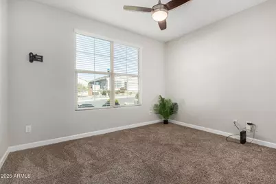 10749 W Swayback Pass Pass, Peoria, AZ 85383 - Photo 9