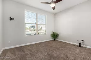 10749 W Swayback Pass Pass, Peoria, AZ 85383 - Photo 9