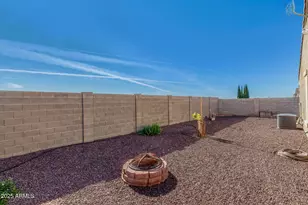 10749 W Swayback Pass Pass, Peoria, AZ 85383 - Photo 37