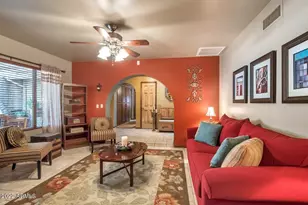 2833 E Hillery Dr, Phoenix, AZ 85032 - Photo 5